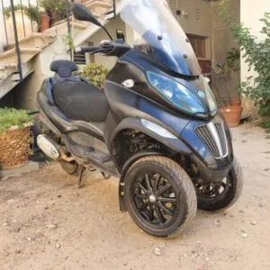 פיאג'ו MP3 300 LT