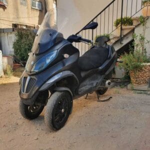 פיאג'ו MP3 300 LT