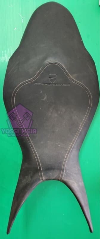 מושב דוקאטי סופרספורט