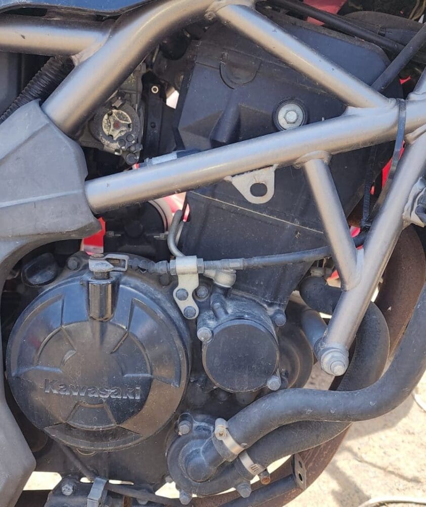 מנוע קוואסאקי Z250sl