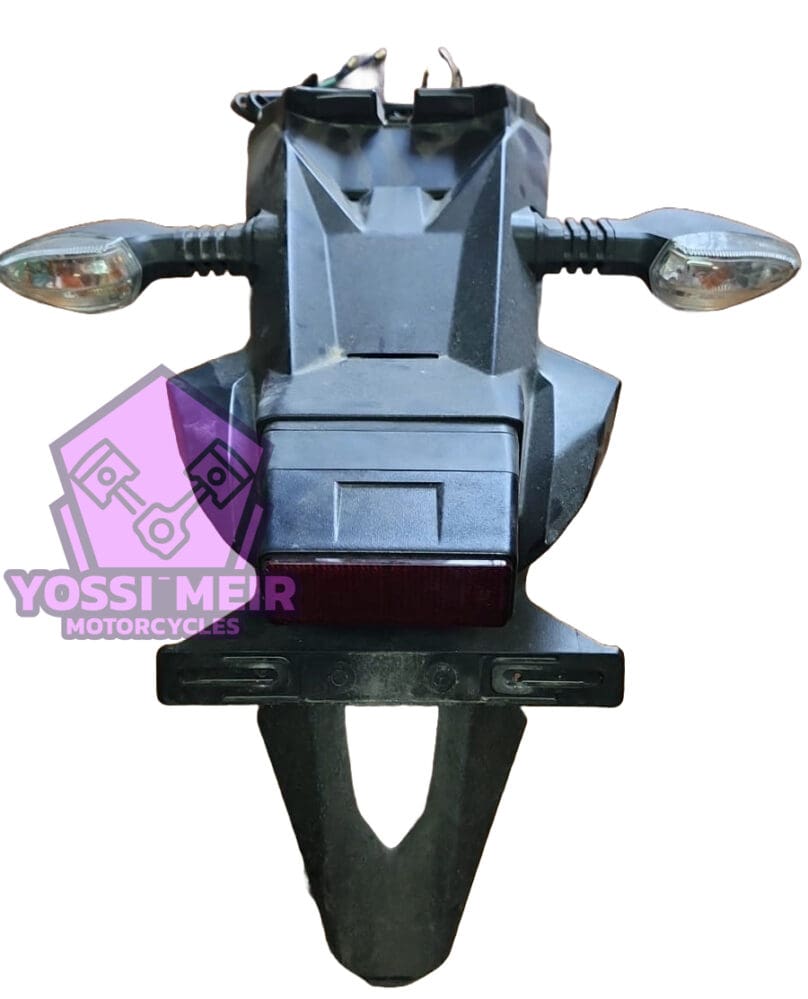 מחרשה אחורית מושלמת סוזוקי GSX250R