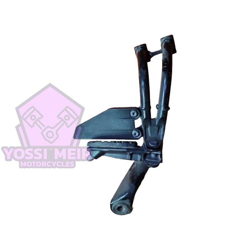 תושבת רגלית מורכב שמאל KTM 390-DUKE