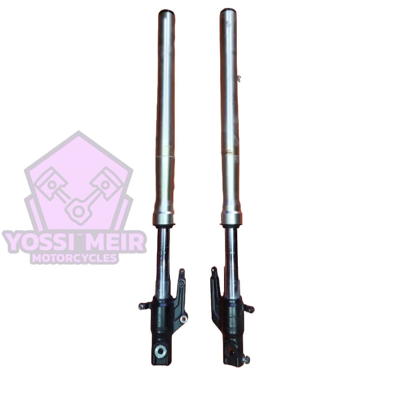 זוג בולמים הונדה ADV 350